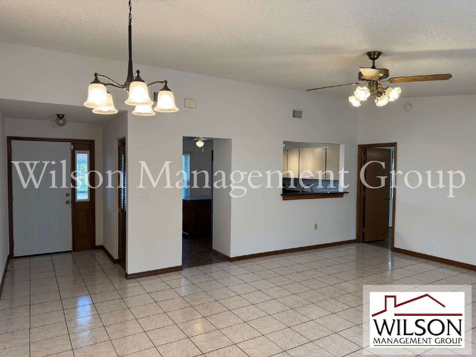 3/2 2-Car Garage Waterfront Home In Kissimmee Isles property image