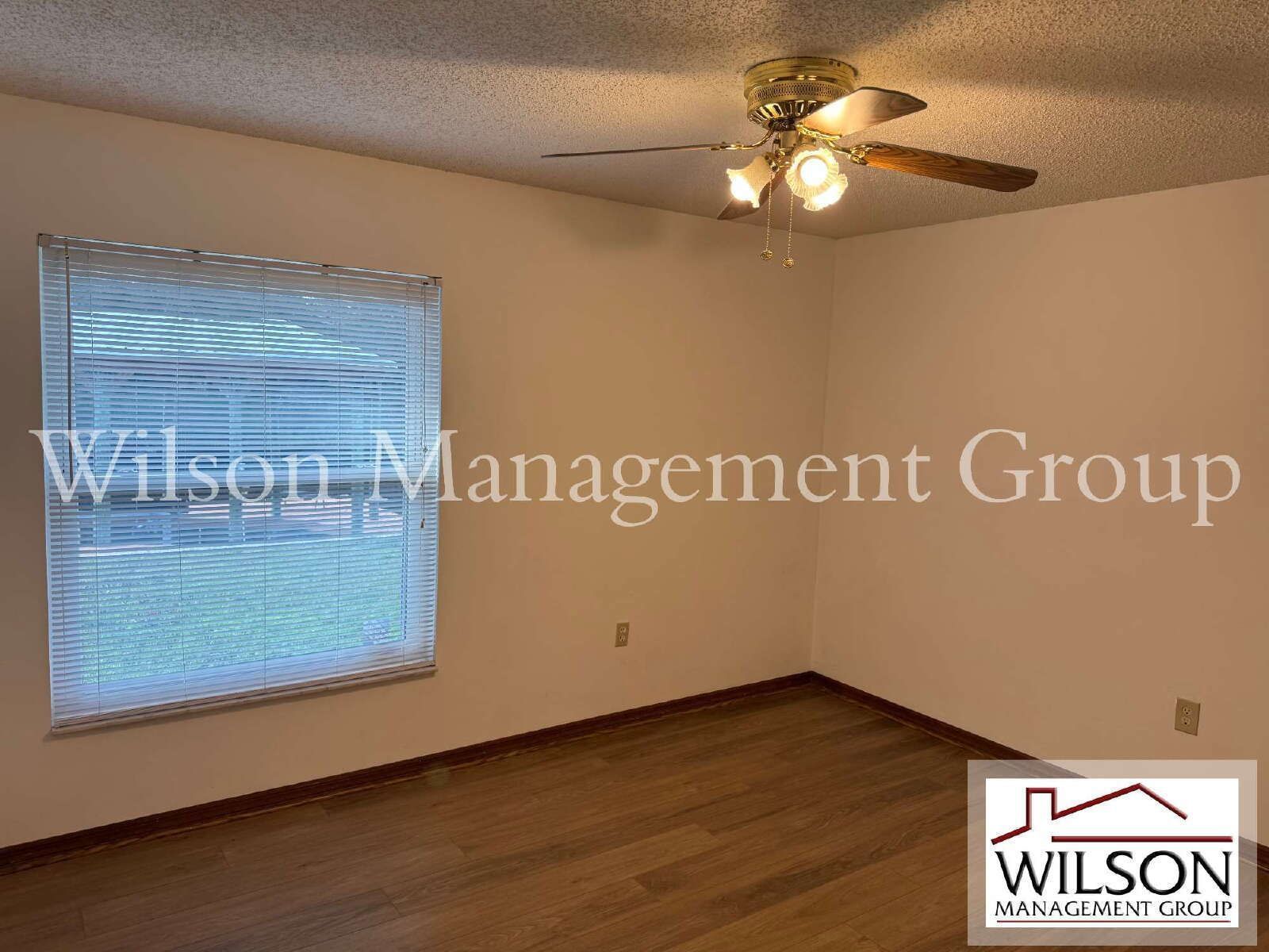 3/2 2-Car Garage Waterfront Home In Kissimmee Isles property image