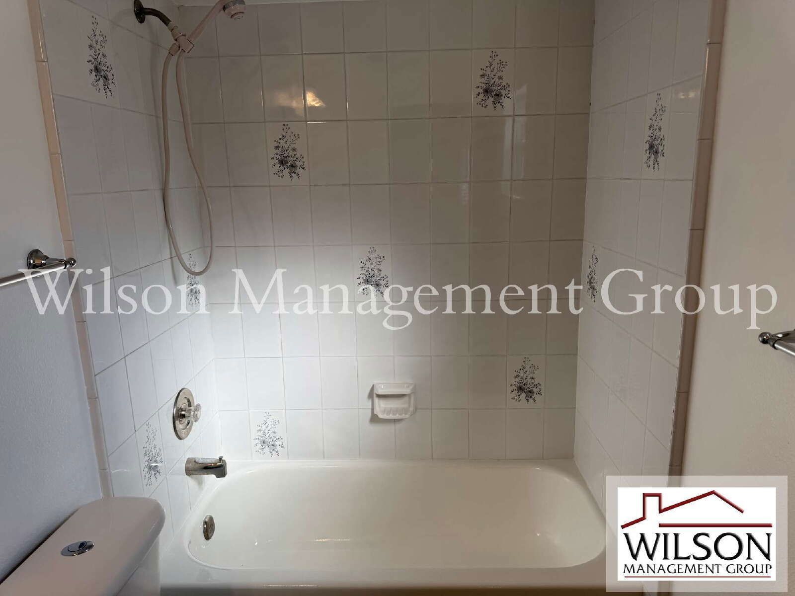 3/2 2-Car Garage Waterfront Home In Kissimmee Isles property image