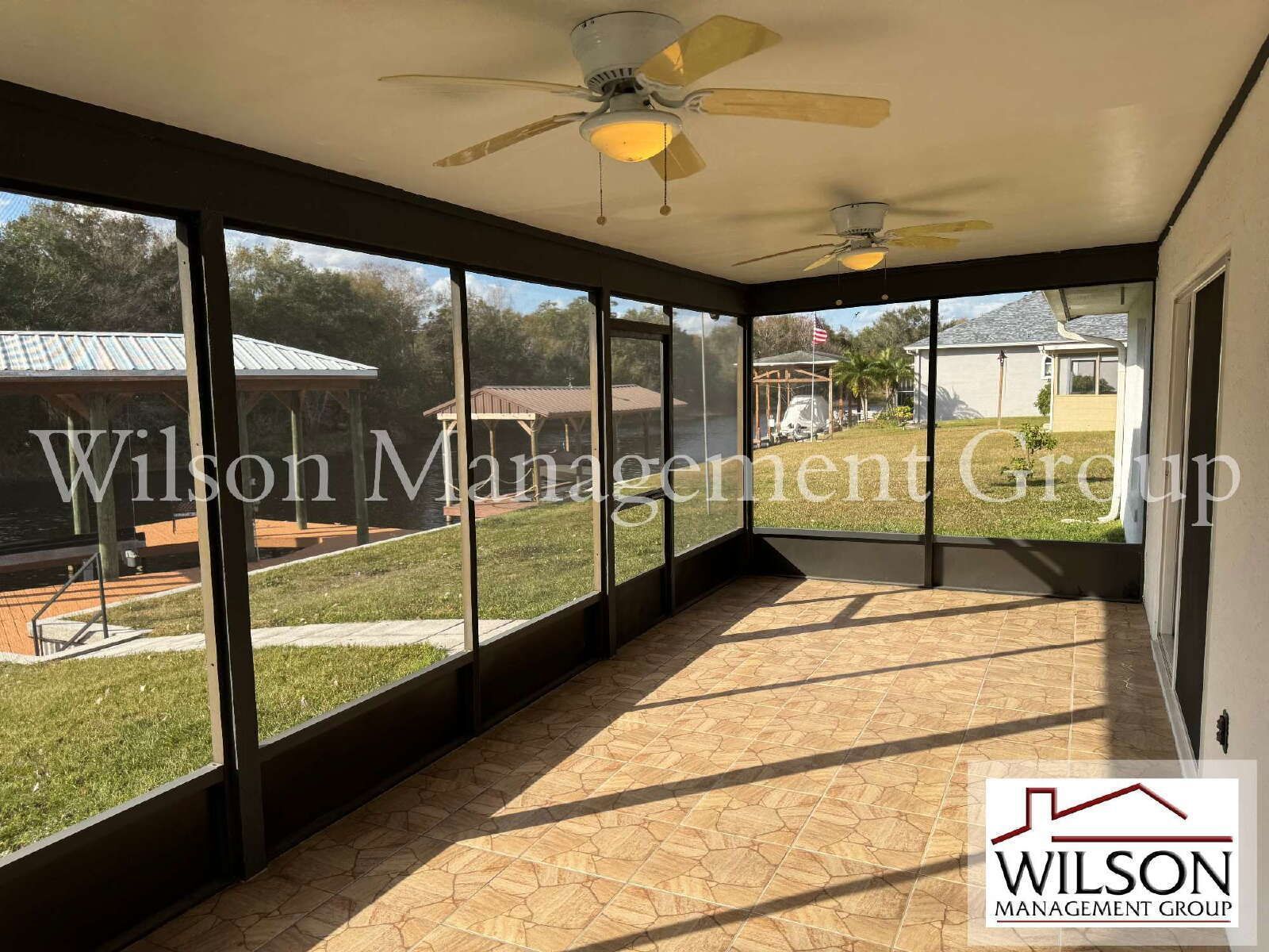 3/2 2-Car Garage Waterfront Home In Kissimmee Isles property image