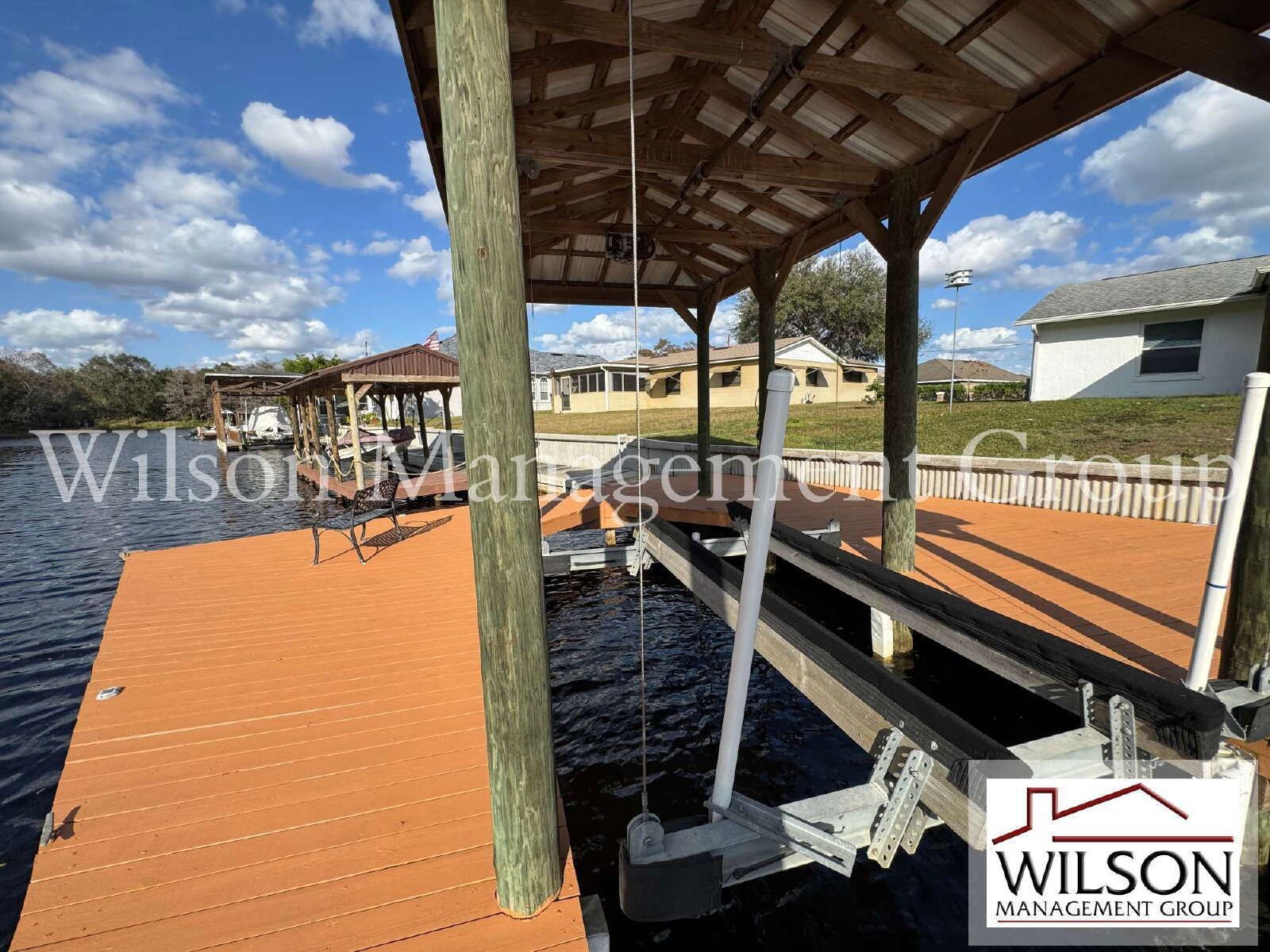 3/2 2-Car Garage Waterfront Home In Kissimmee Isles property image