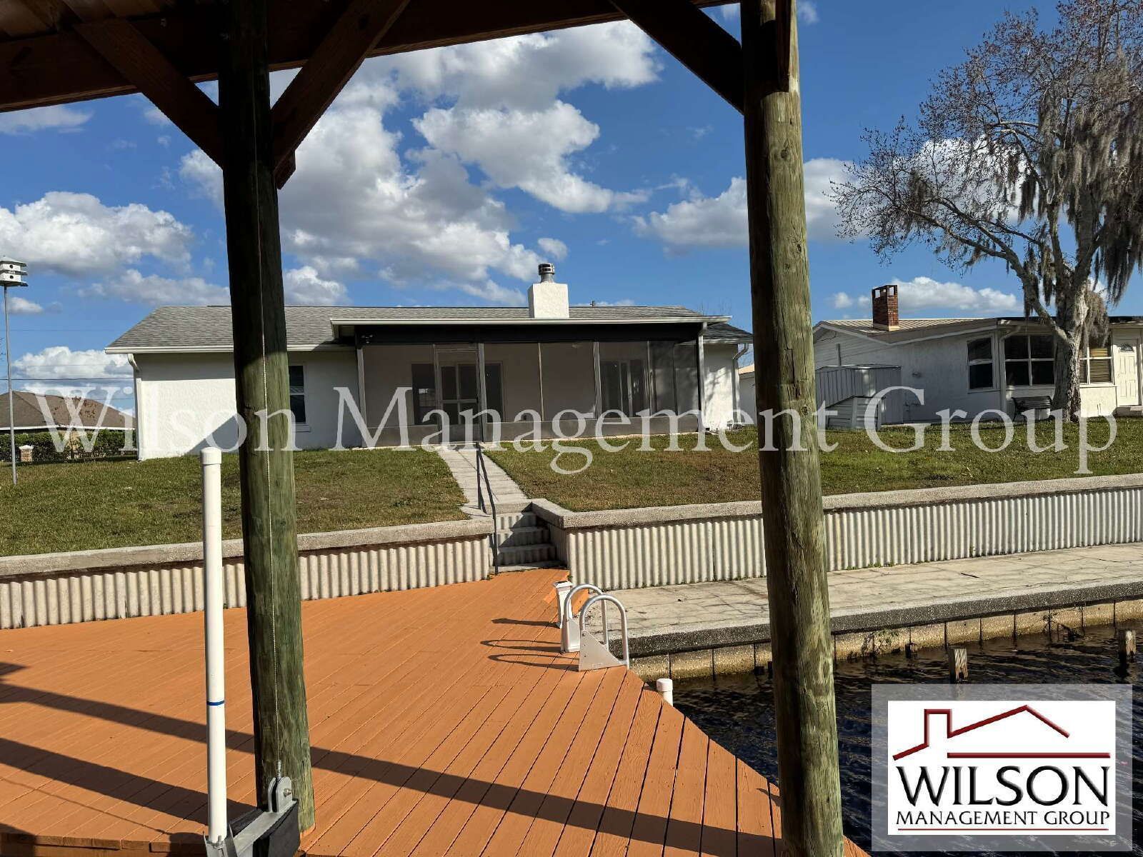 3/2 2-Car Garage Waterfront Home In Kissimmee Isles property image