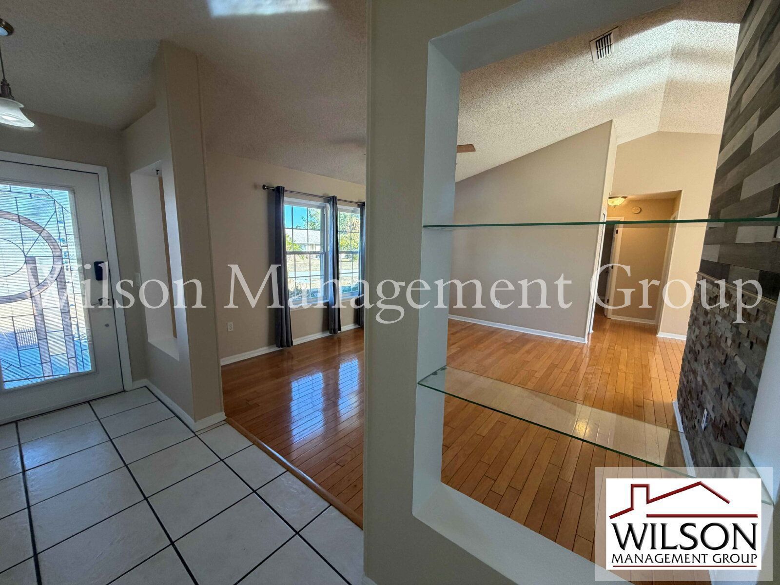 4/2 Energy Efficient Pool Home property image