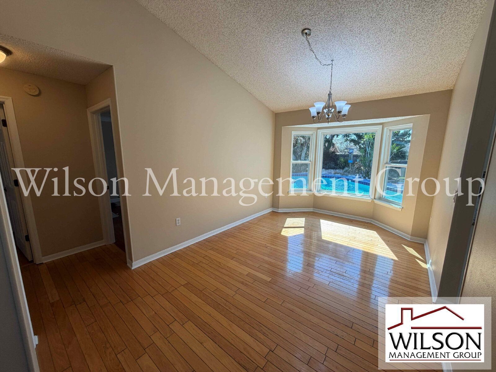 4/2 Energy Efficient Pool Home property image