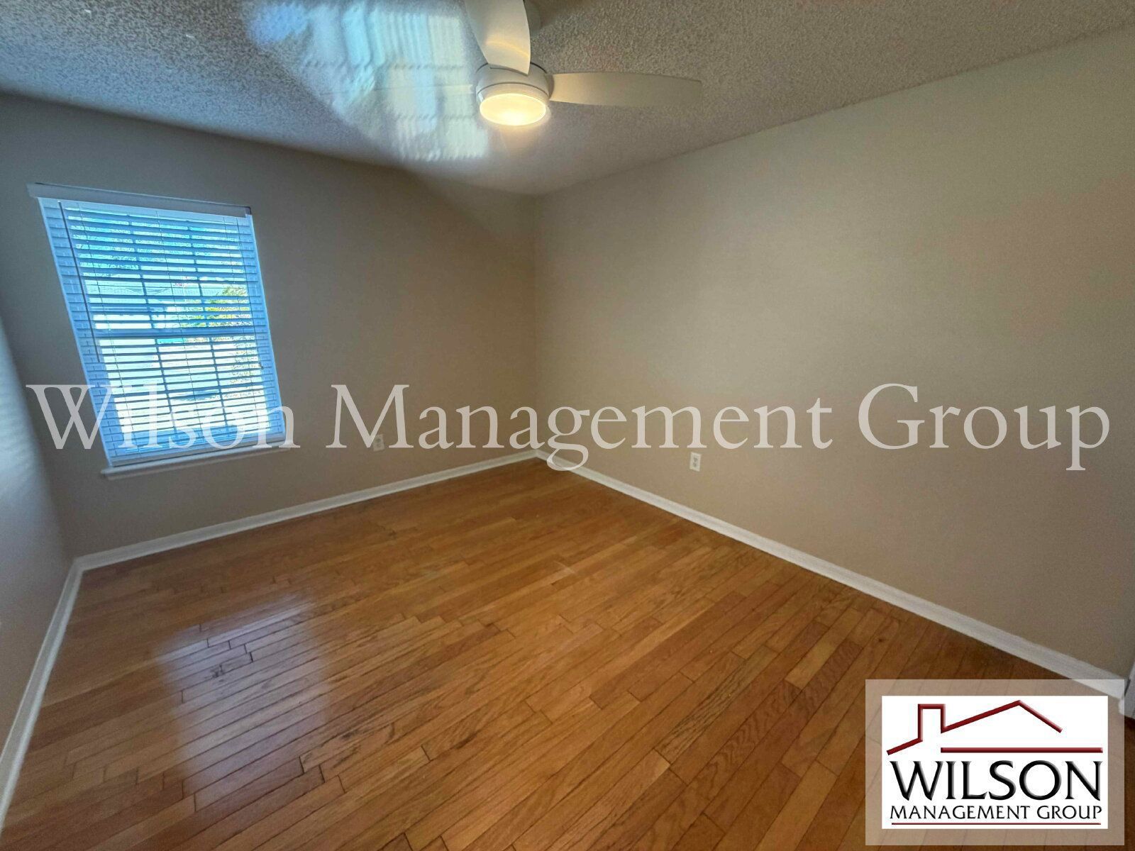 4/2 Energy Efficient Pool Home property image