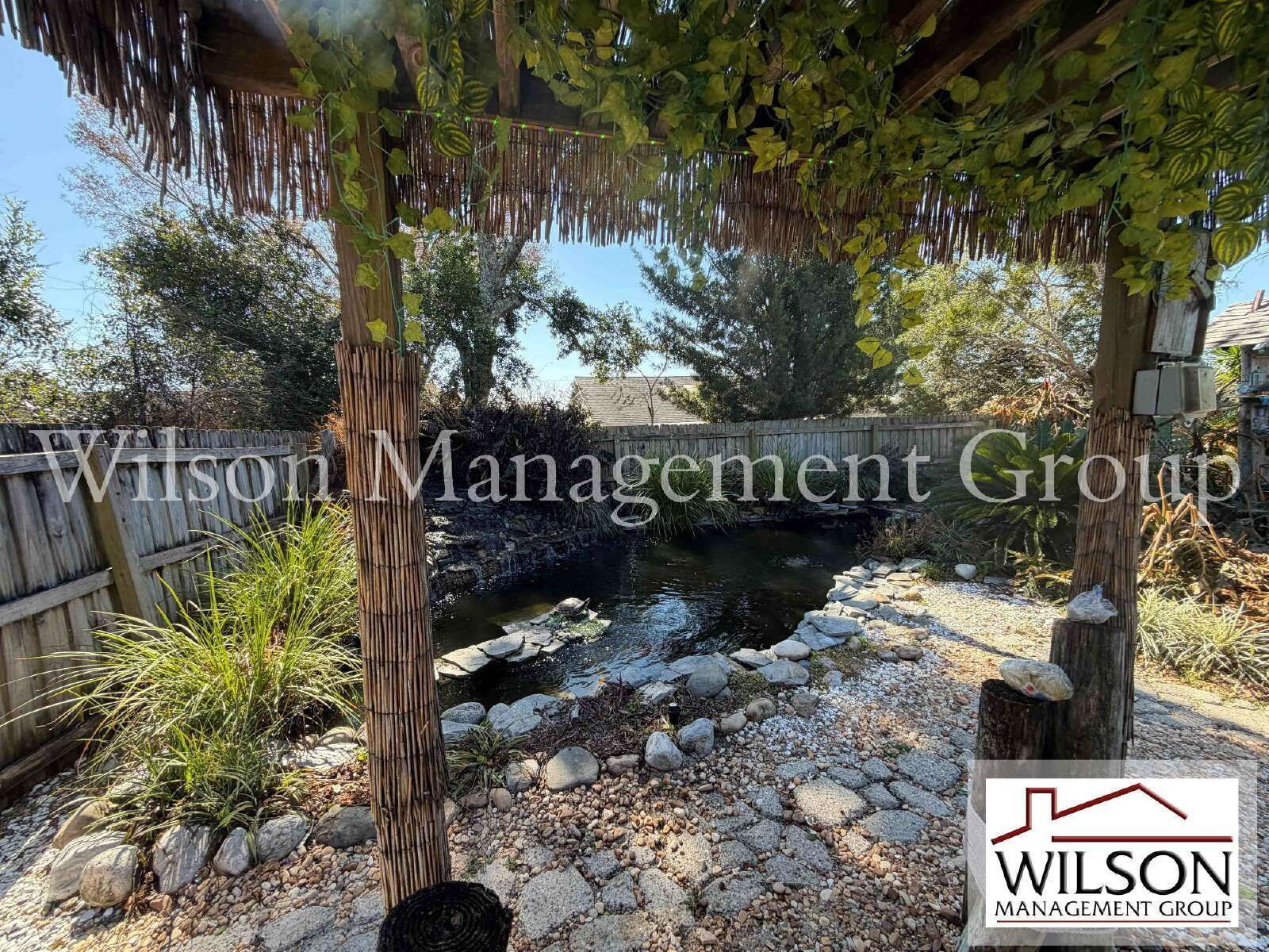 4/2 Energy Efficient Pool Home property image