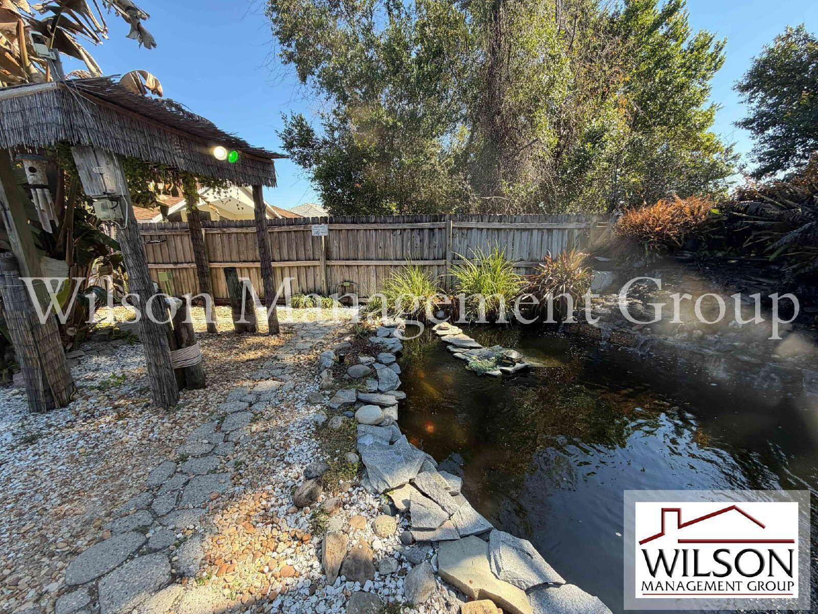 4/2 Energy Efficient Pool Home property image