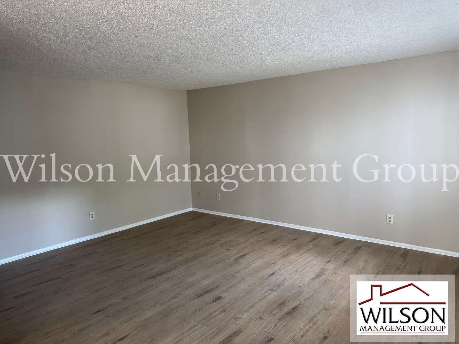 2/2 Ground Floor Condo In Lakeview South property image