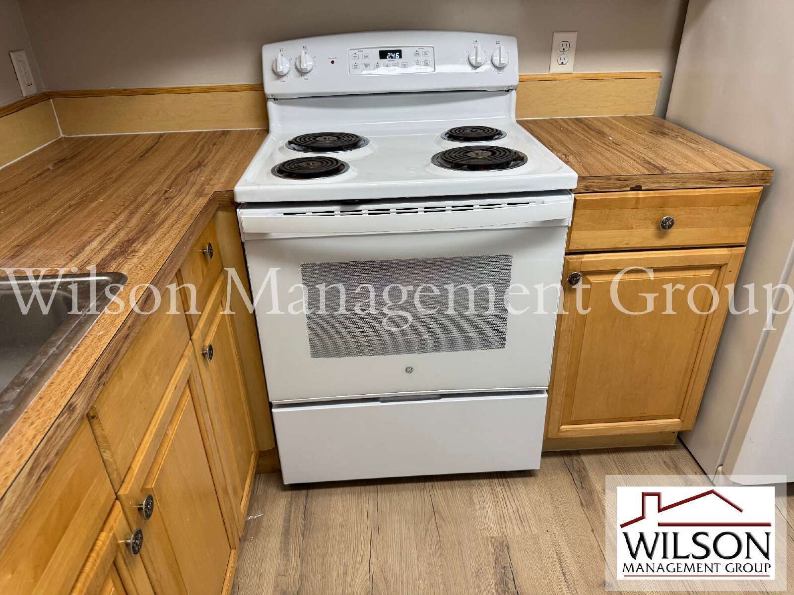 2/2 Ground Floor Condo In Lakeview South property image