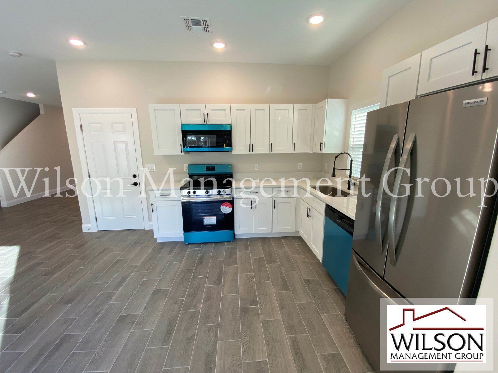 3/2.5 Home Within The Western Terrance Community property image