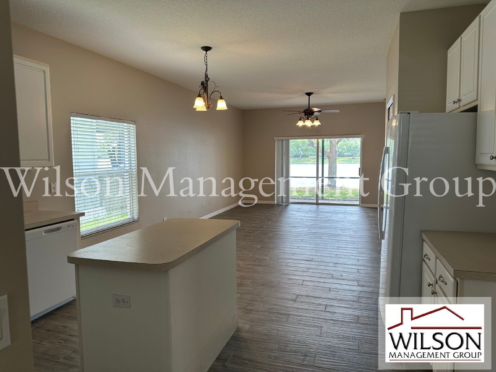 4/2 Newly Updated Home In The Newport In Vista Lakes Village Community property image