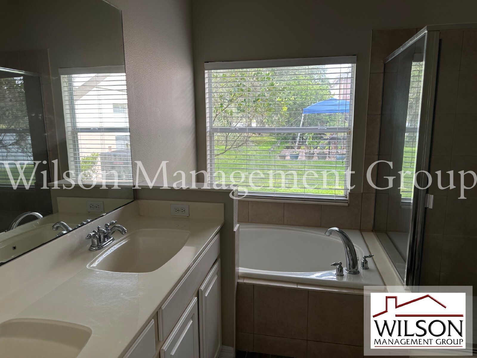 4/2 Newly Updated Home In The Newport In Vista Lakes Village Community property image