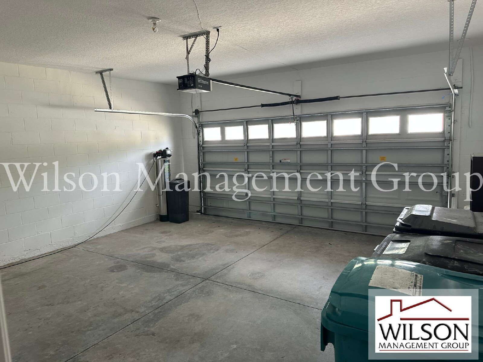4/2 Newly Updated Home In The Newport In Vista Lakes Village Community property image