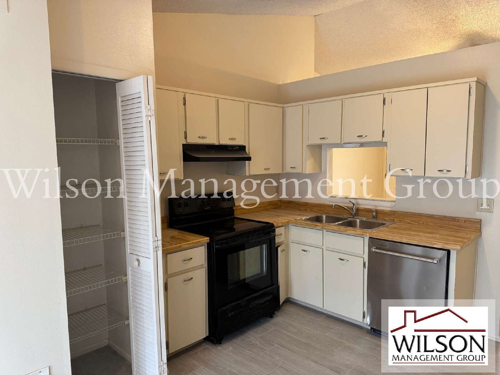 2/2 Duplex In East Orlando's Union Park property image