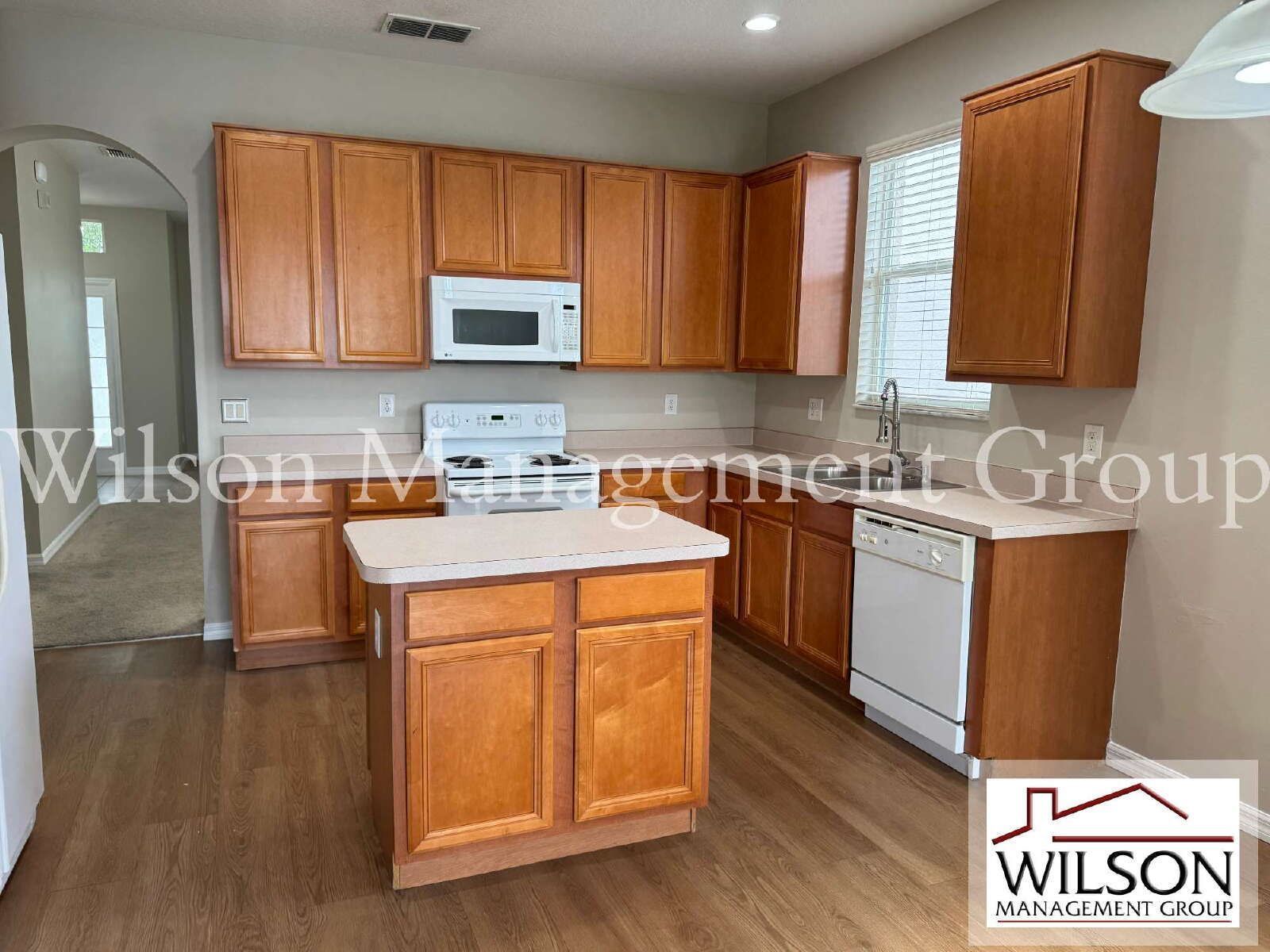 4/2 Home In The Lee Vista Area property image