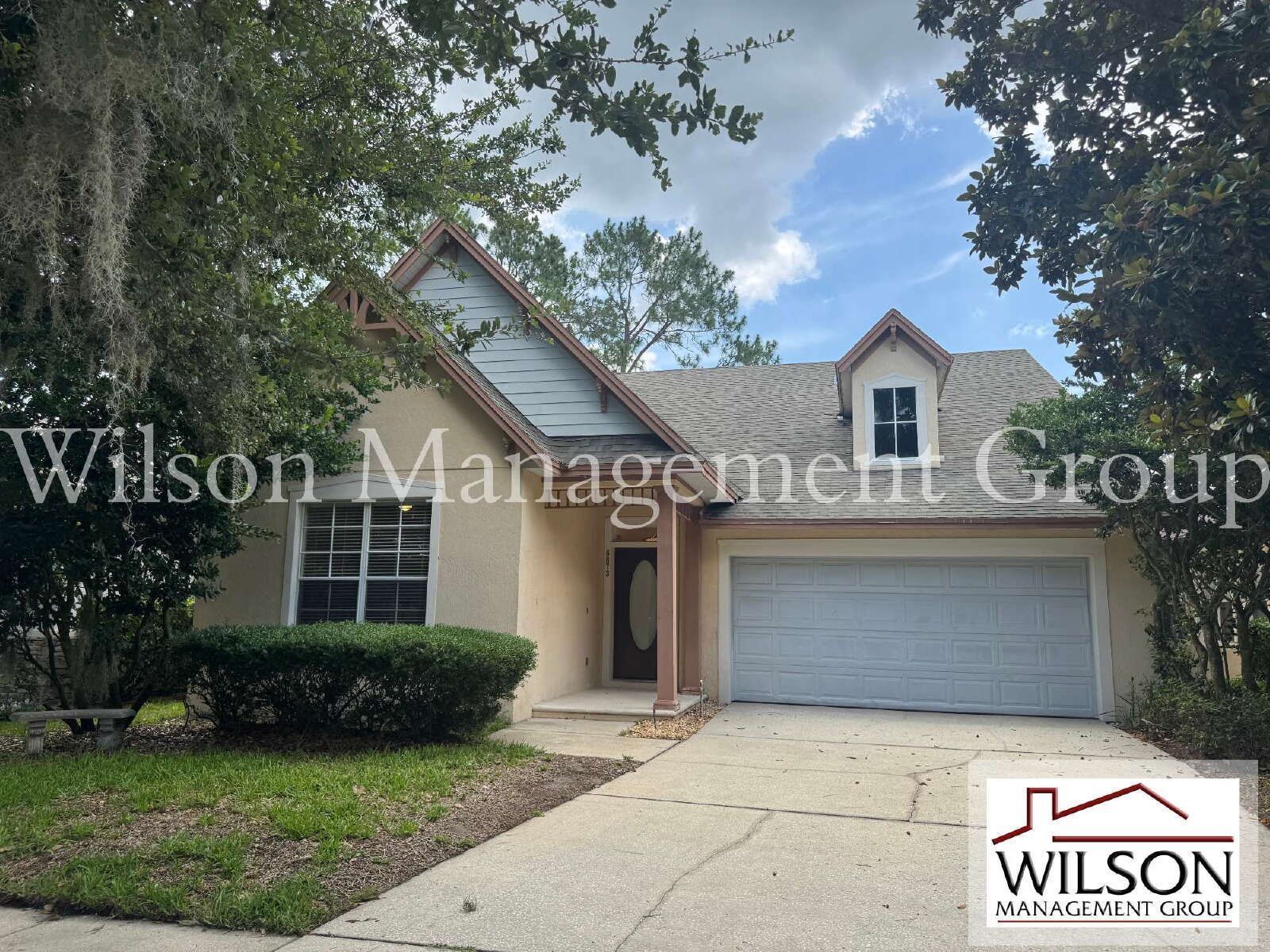 3/2.5 Pool Home In Lakes Of Windermere Community property image