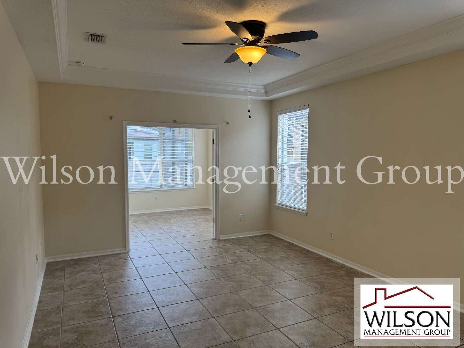 3/2.5 Pool Home In Lakes Of Windermere Community property image