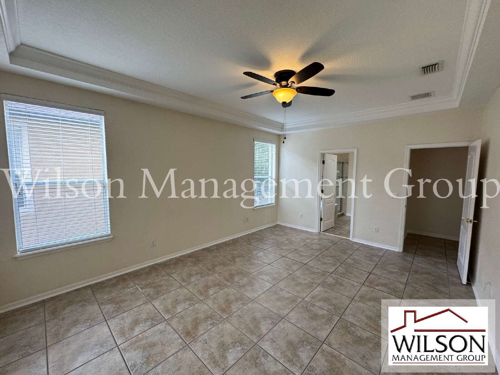 3/2.5 Pool Home In Lakes Of Windermere Community property image