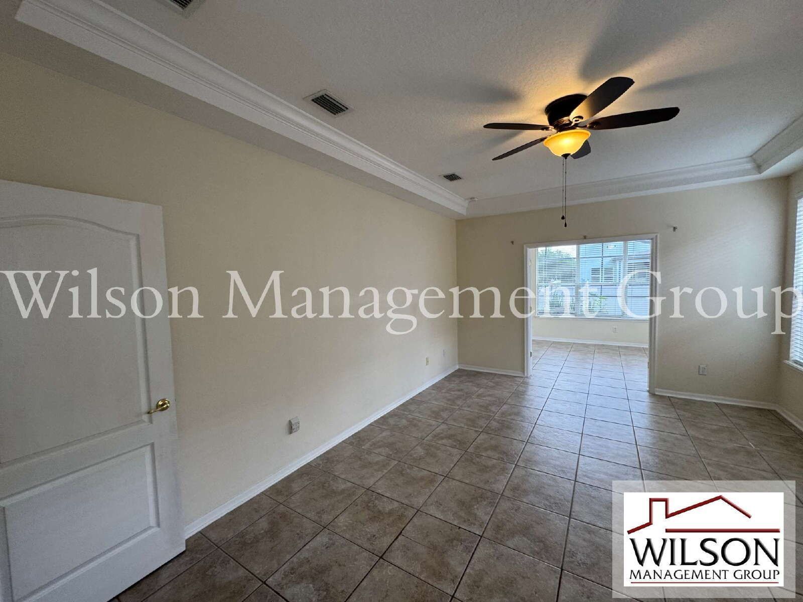 3/2.5 Pool Home In Lakes Of Windermere Community property image