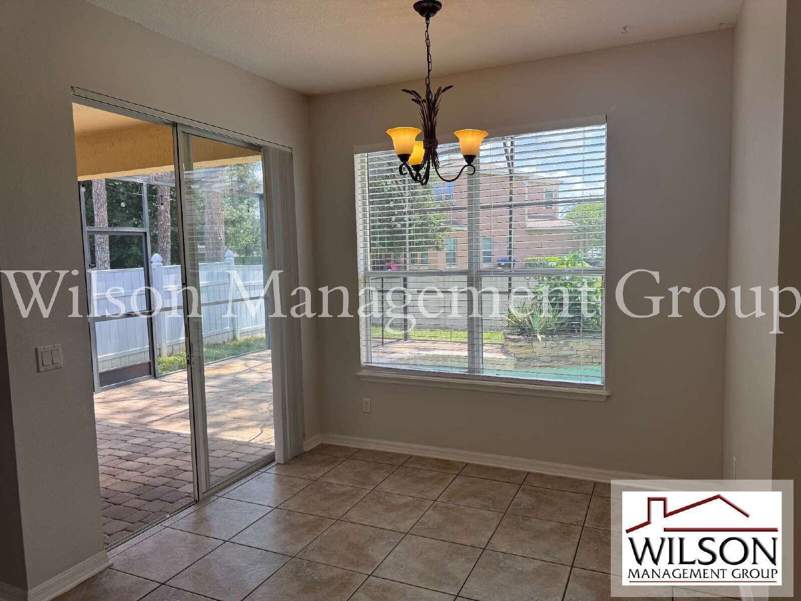 3/2.5 Pool Home In Lakes Of Windermere Community property image