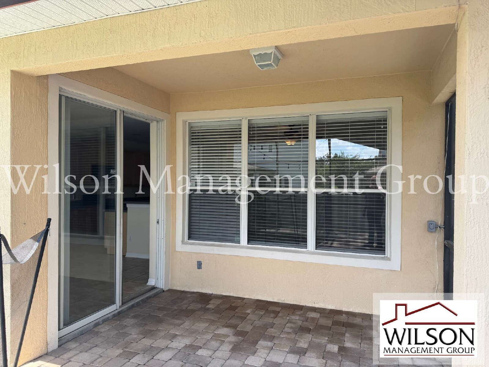 3/2.5 Pool Home In Lakes Of Windermere Community property image