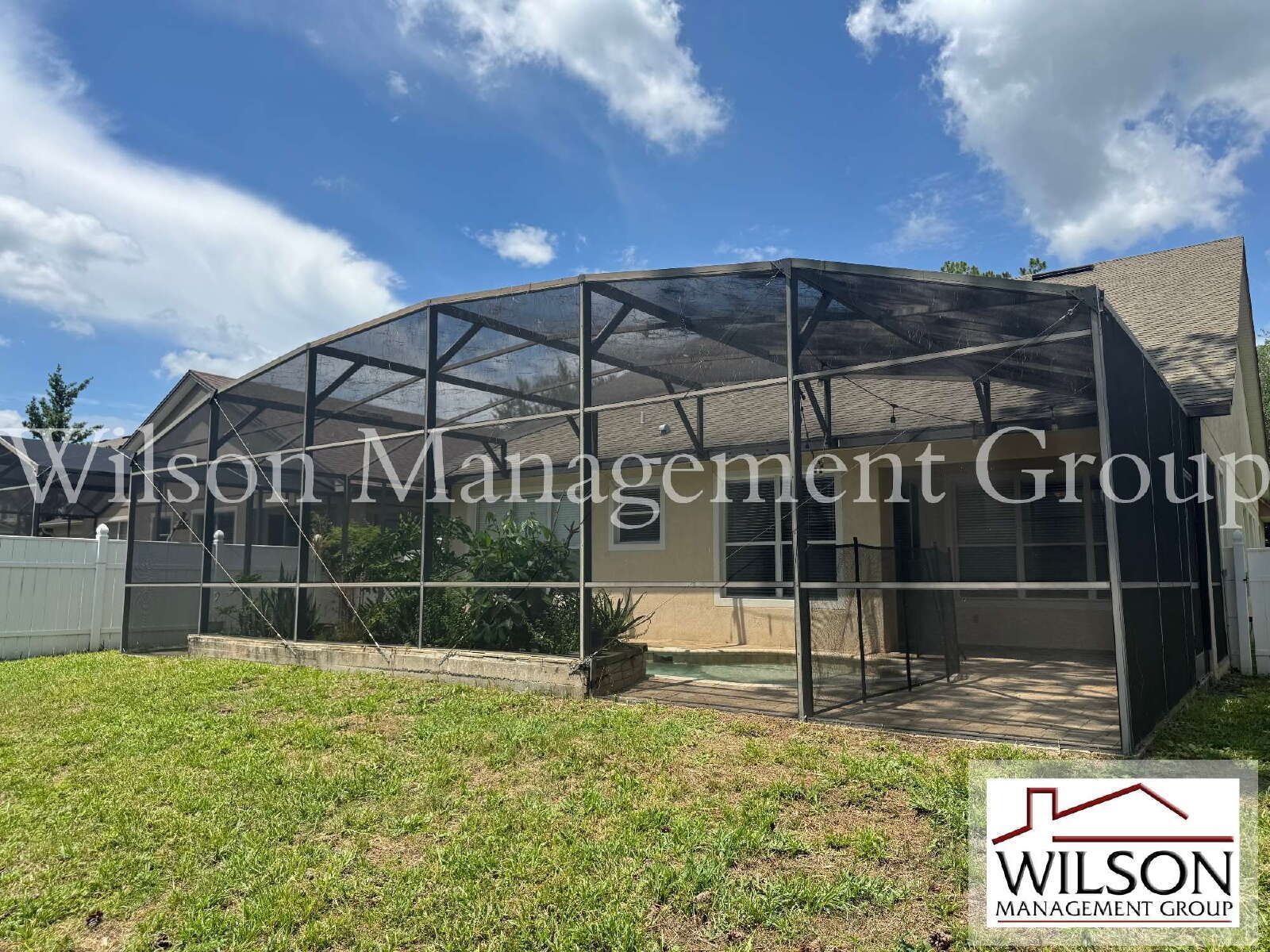 3/2.5 Pool Home In Lakes Of Windermere Community property image