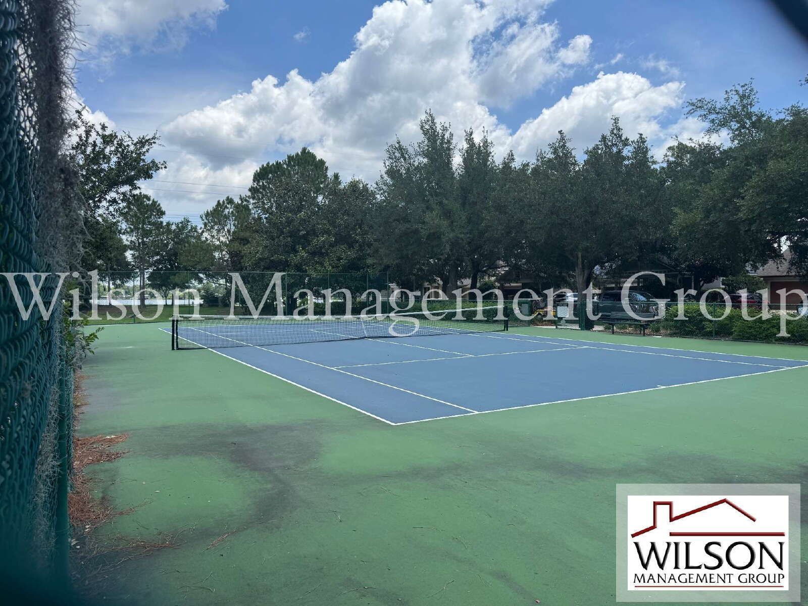 3/2.5 Pool Home In Lakes Of Windermere Community property image