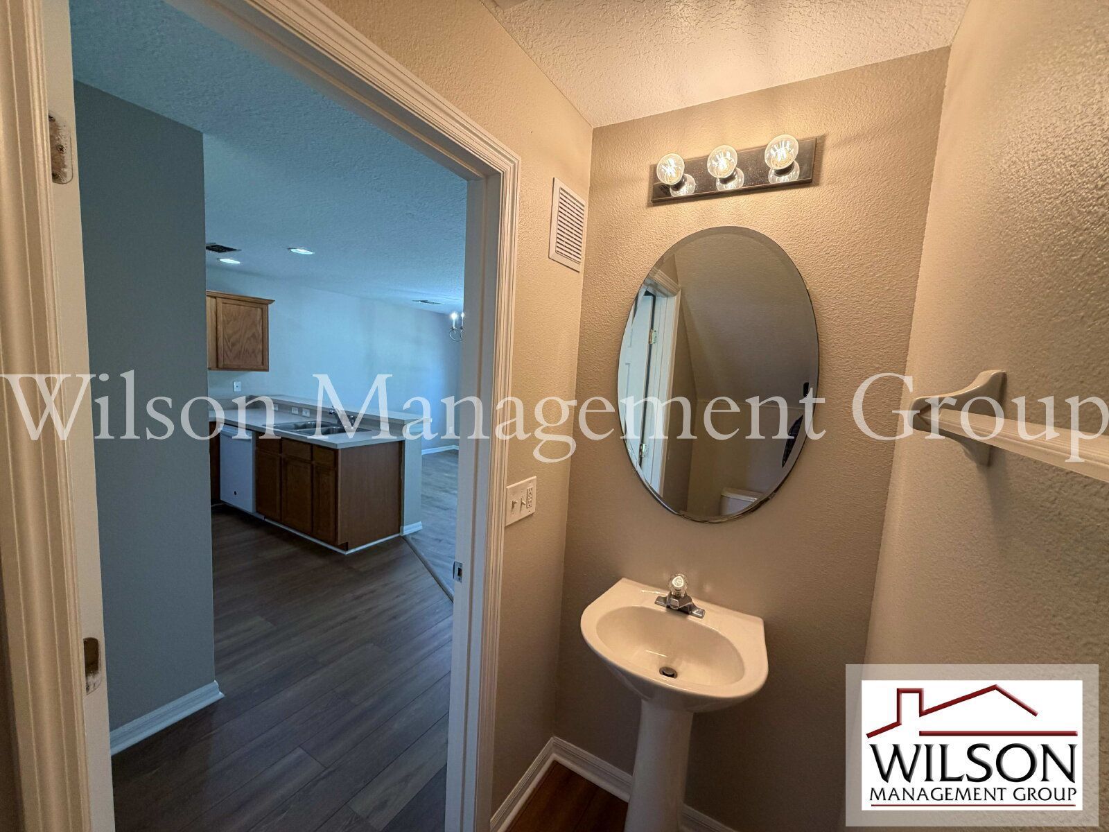 2/2.5 Townhome In Gated Waterford Villas property image