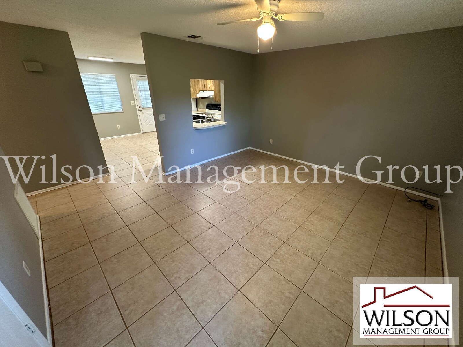 2/1 Duplex In Longwood property image