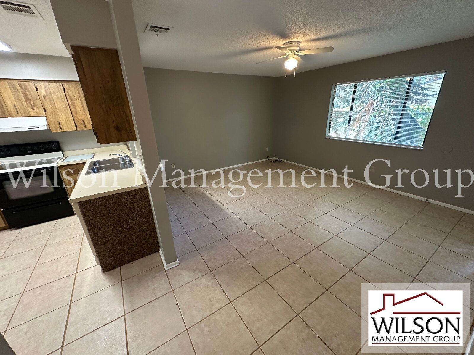 2/1 Duplex In Longwood property image