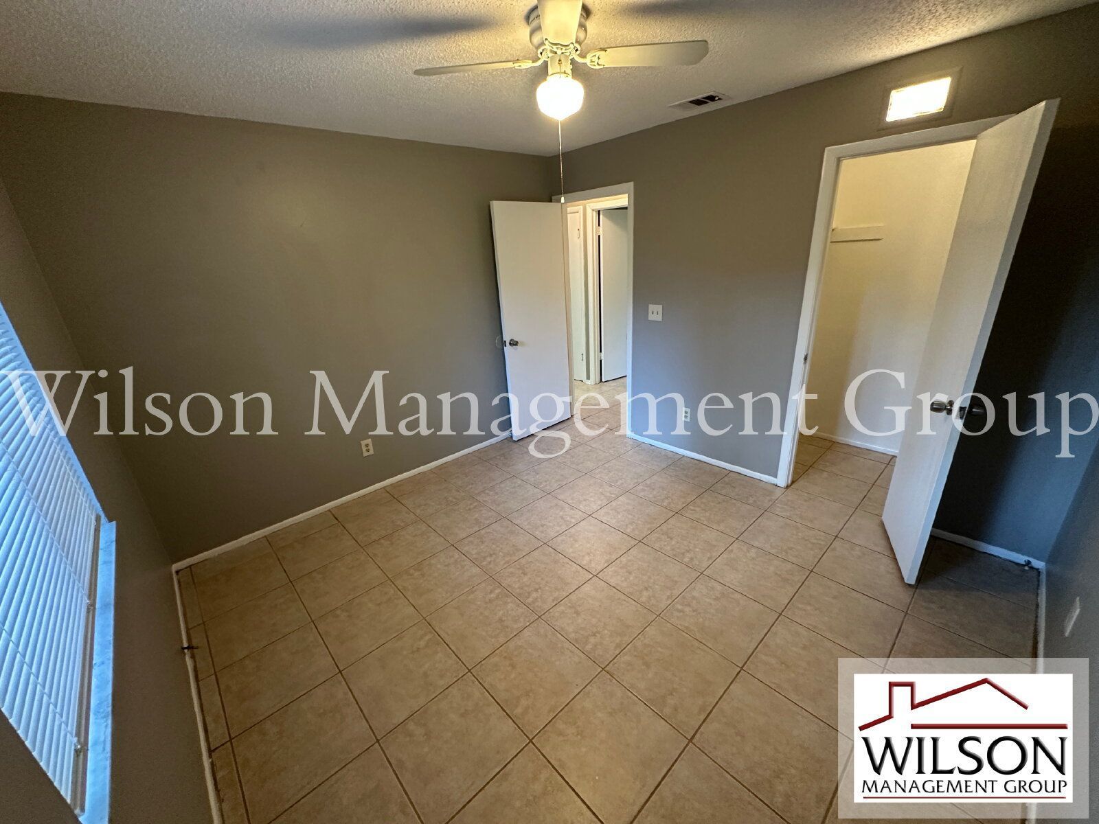2/1 Duplex In Longwood property image