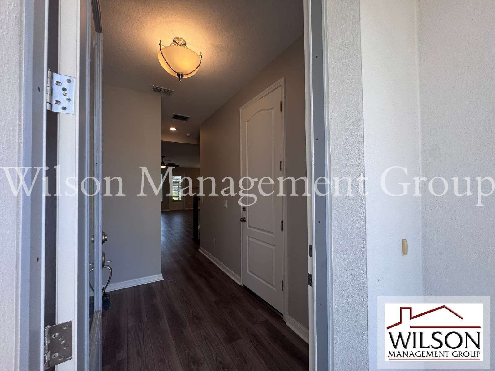 3/2.5 Townhouse On The 18th Hole In Gated Reserve At Sweetwater Golf Community property image