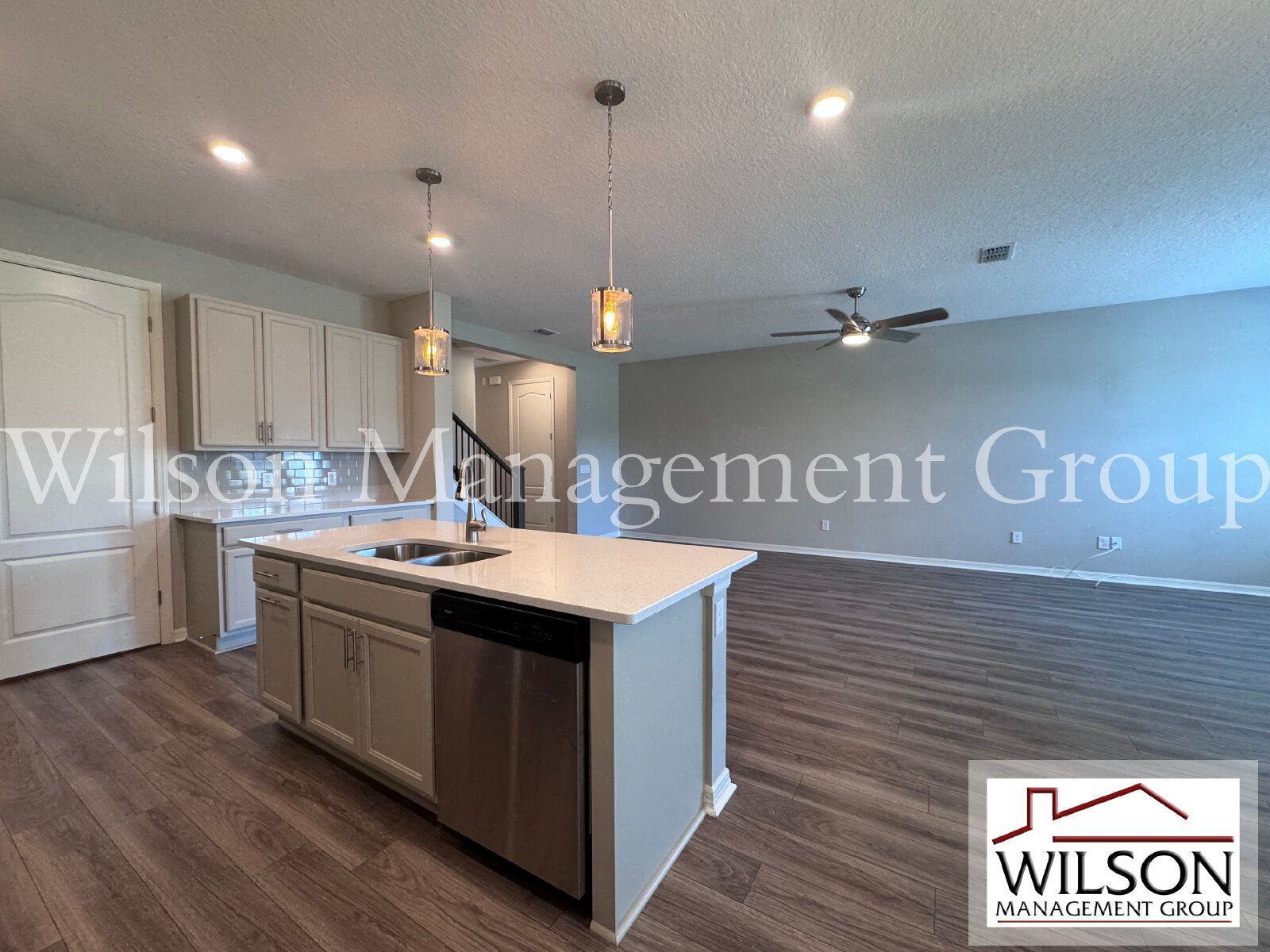3/2.5 Townhouse On The 18th Hole In Gated Reserve At Sweetwater Golf Community property image
