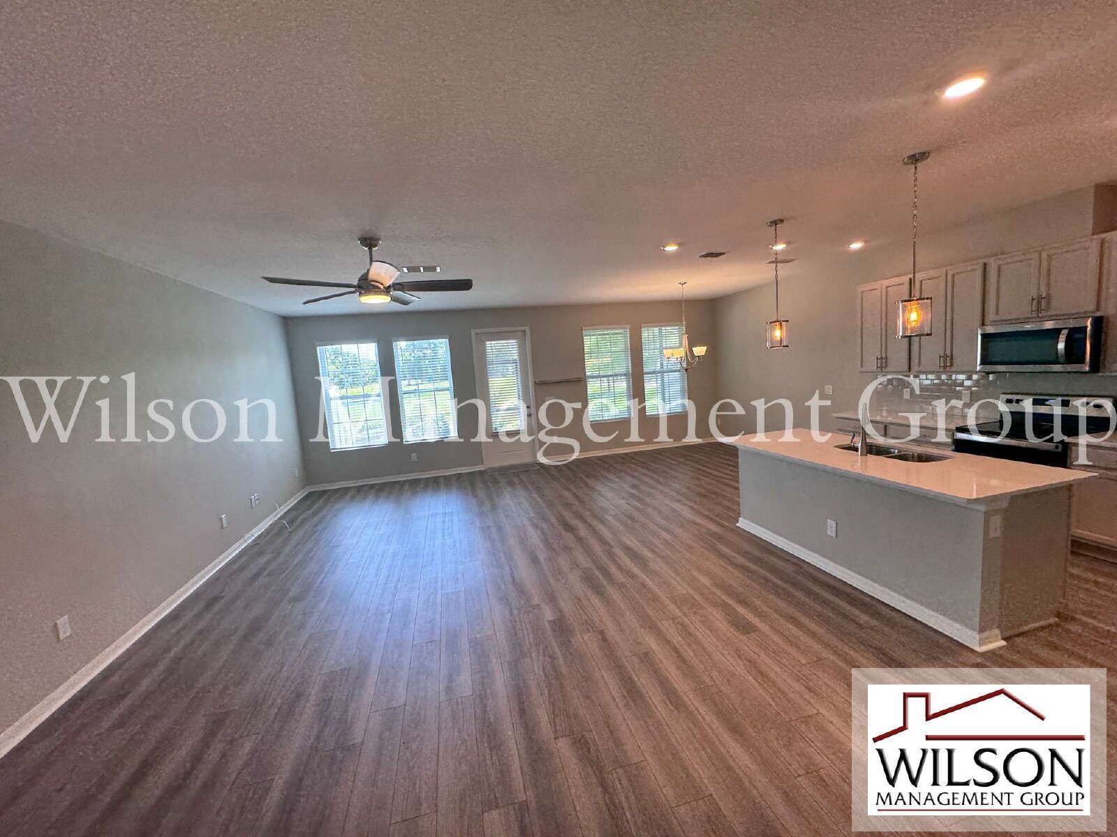 3/2.5 Townhouse On The 18th Hole In Gated Reserve At Sweetwater Golf Community property image
