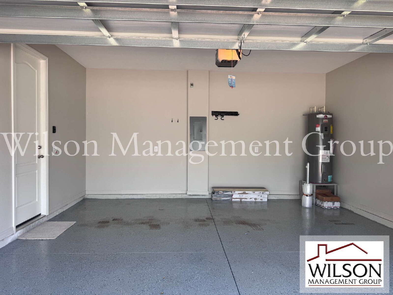 3/2.5 Townhouse On The 18th Hole In Gated Reserve At Sweetwater Golf Community property image
