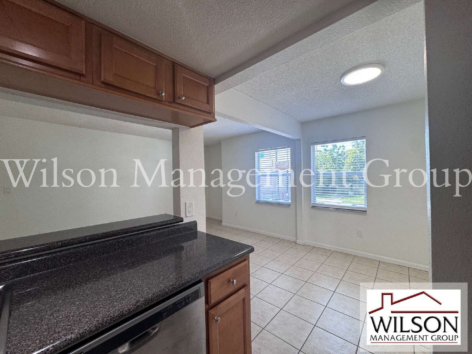 2/1 2nd-Floor Condo In College Park property image