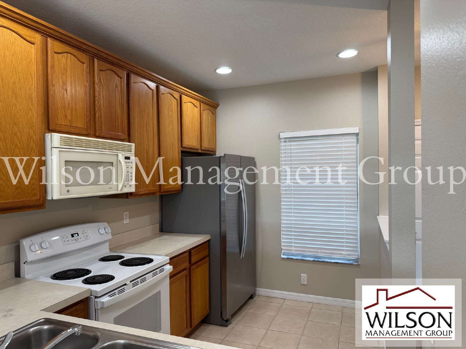 2/2.5 Condo In Gated Savannah Pines Community property image