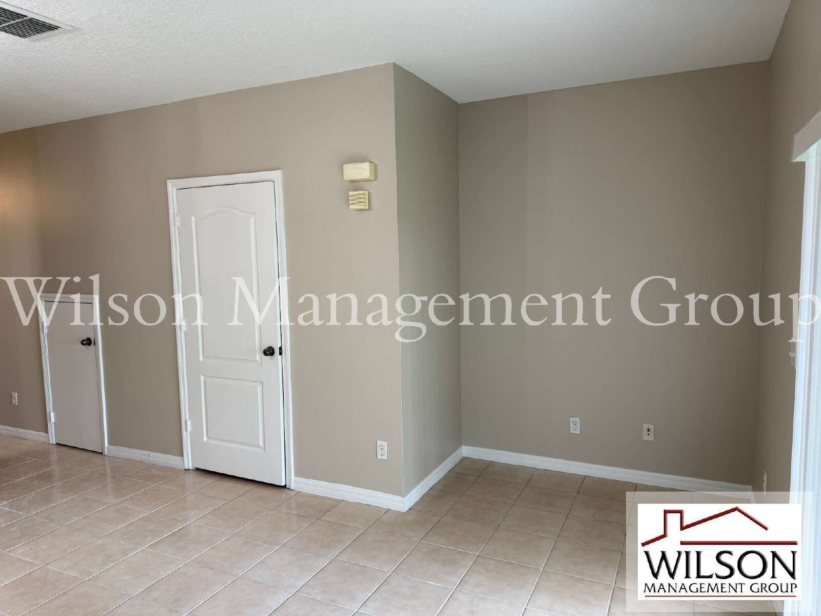 2/2.5 Condo In Gated Savannah Pines Community property image