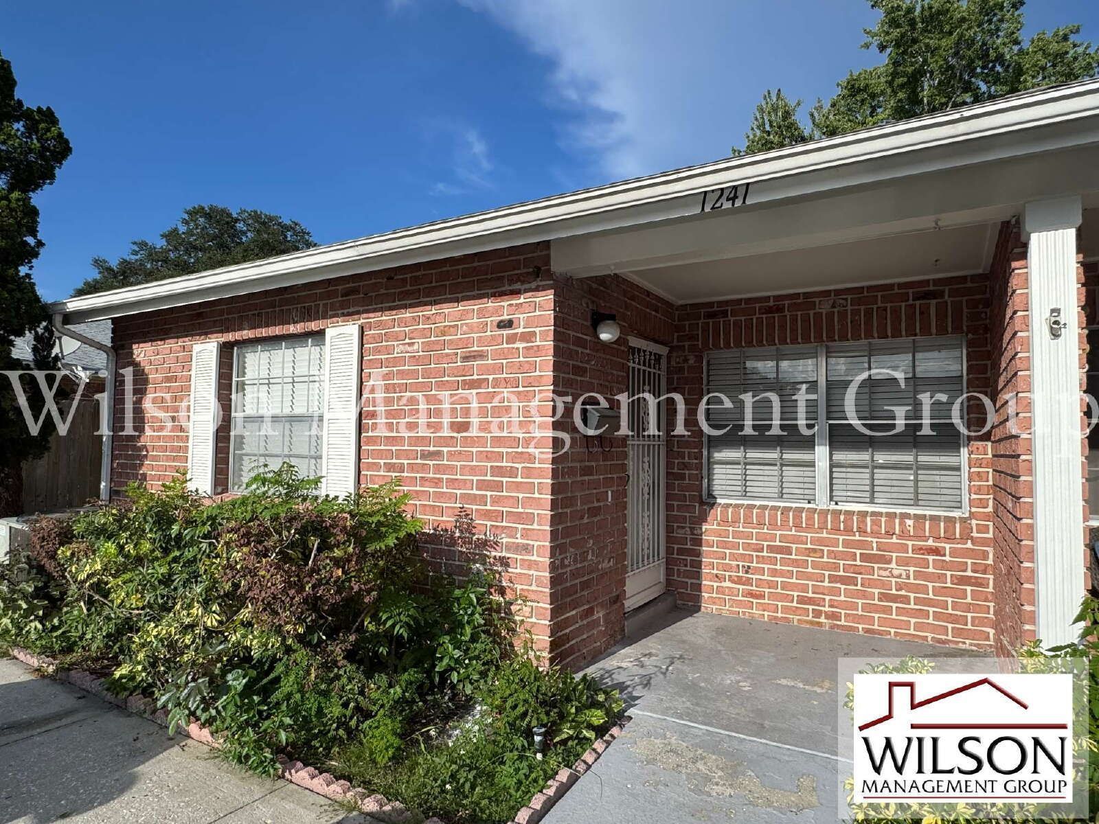 2/2 Townhome In Candlewyck East property image