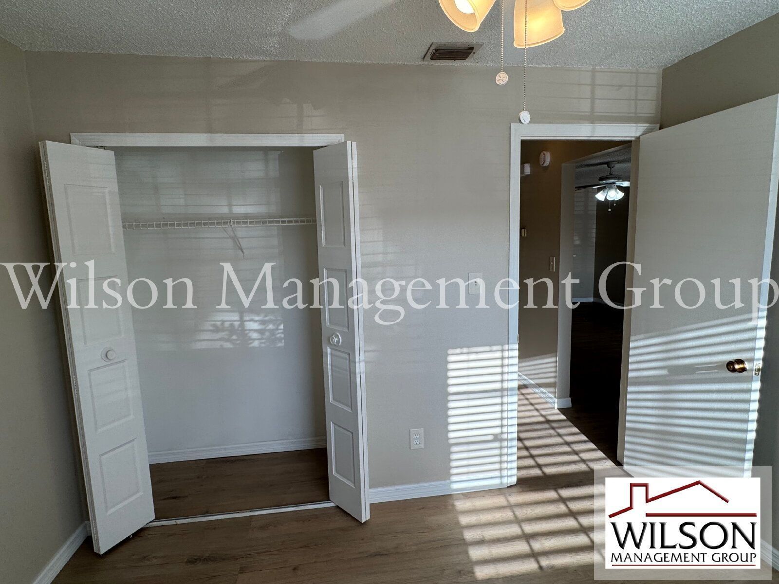 2/2 Townhome In Candlewyck East property image