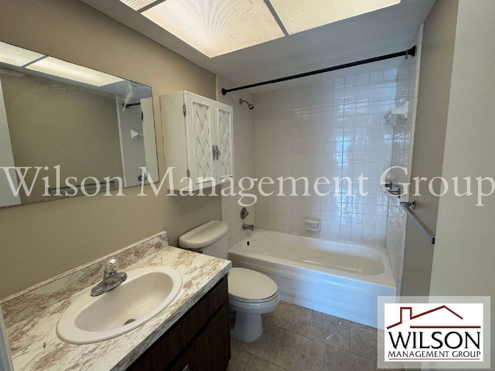 2/2 Townhome In Candlewyck East property image
