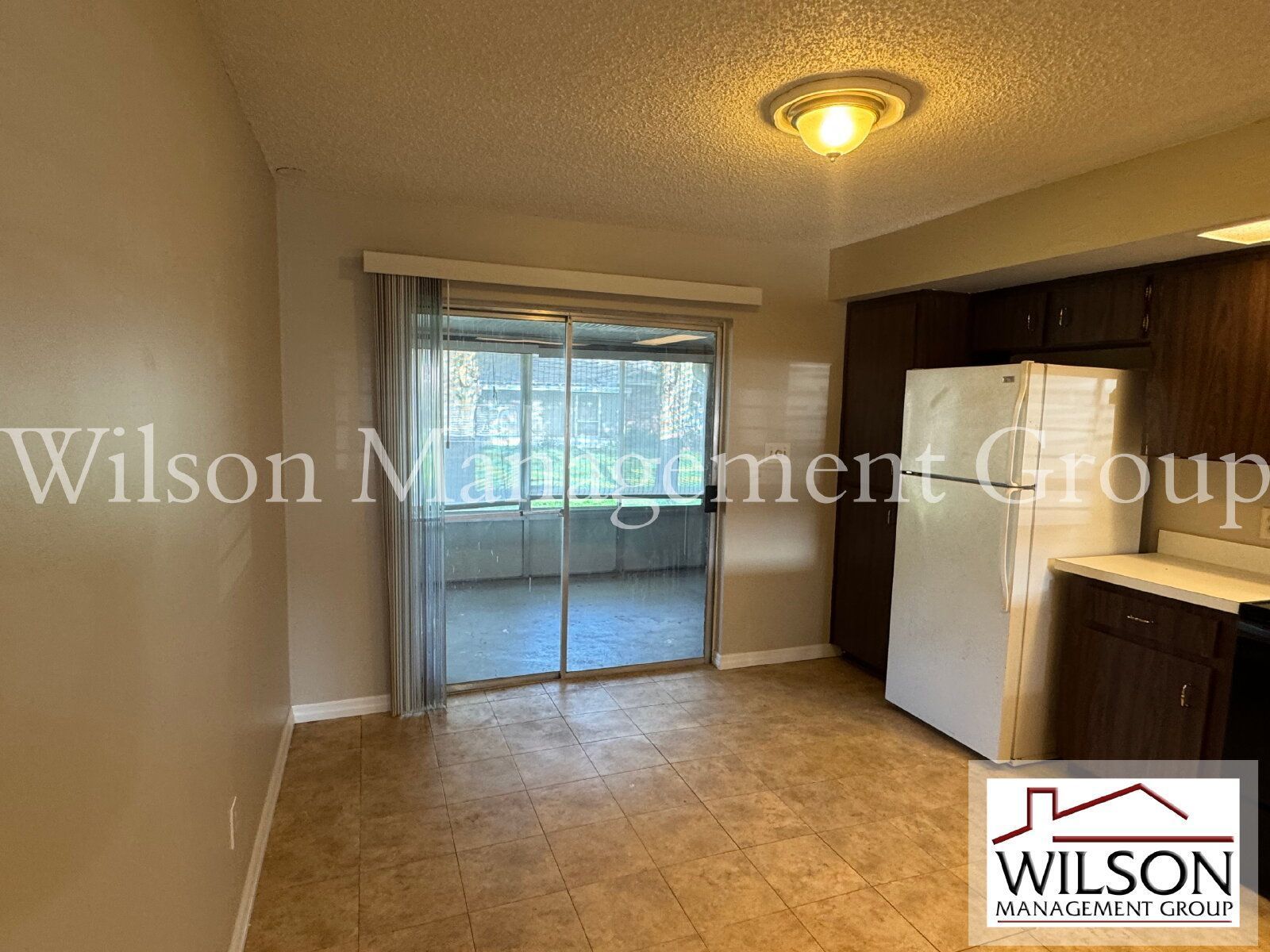 2/2 Townhome In Candlewyck East property image