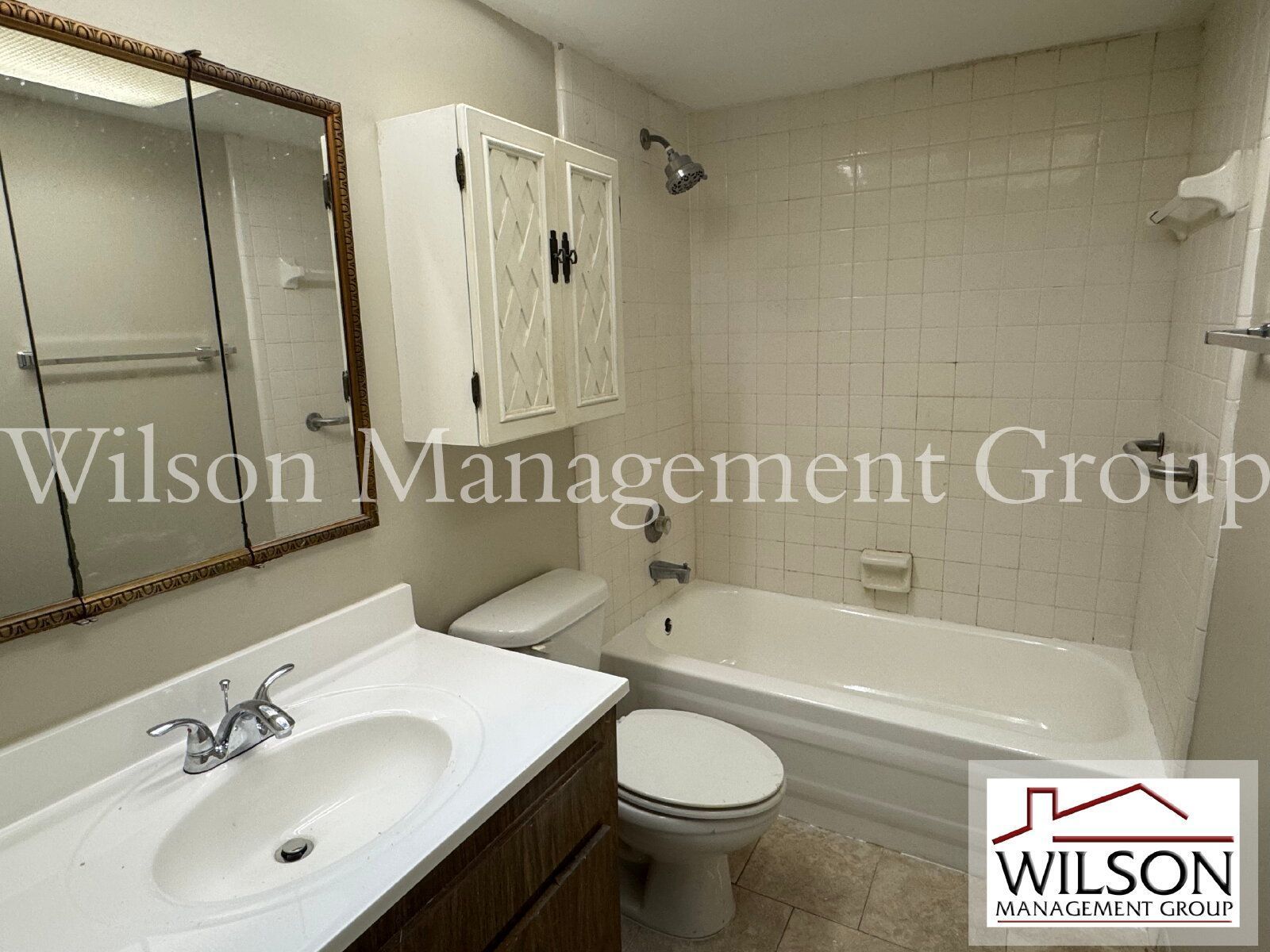 2/2 Townhome In Candlewyck East property image