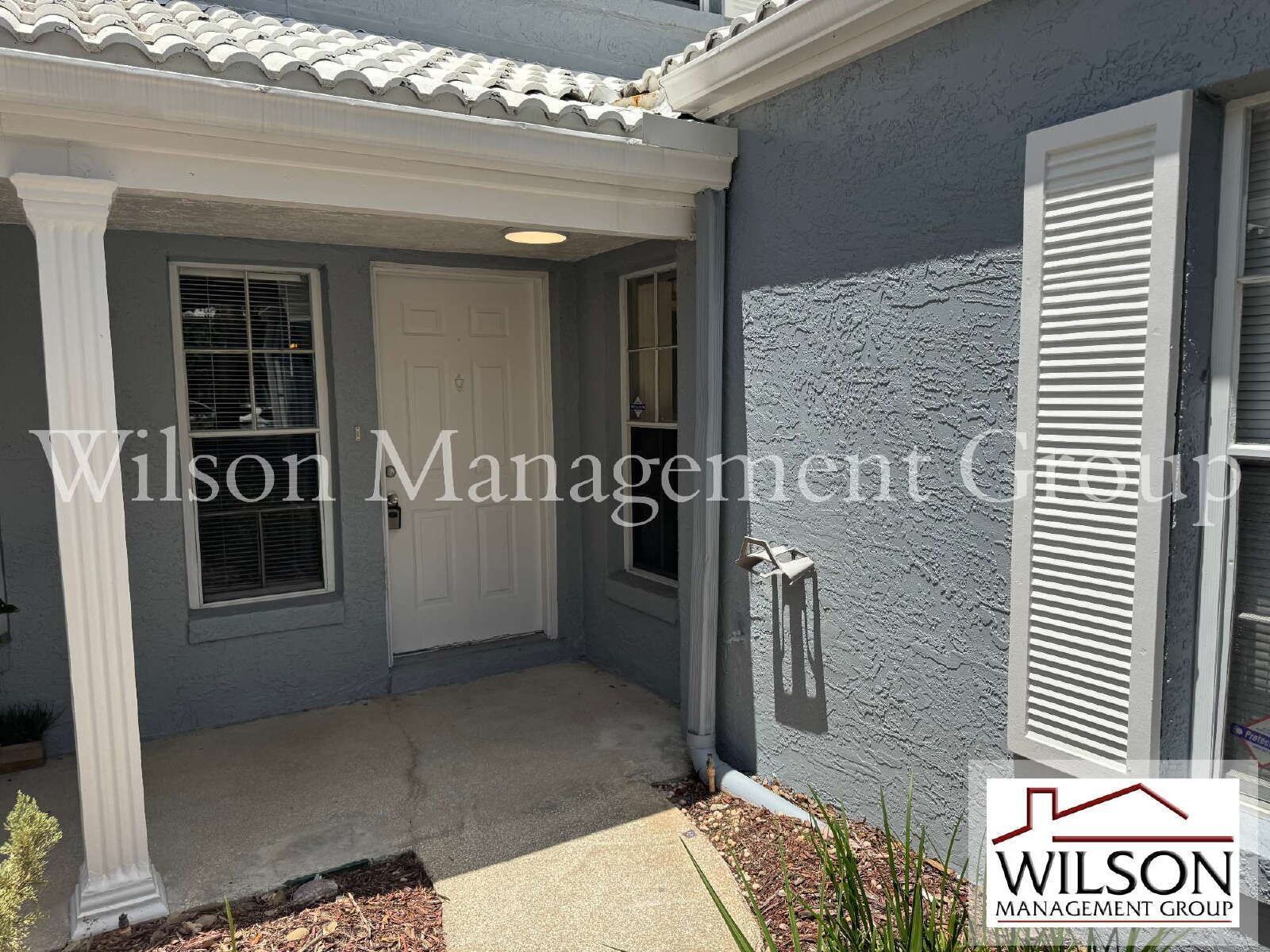 2/2.5 Townhouse In Cypress Creek property image
