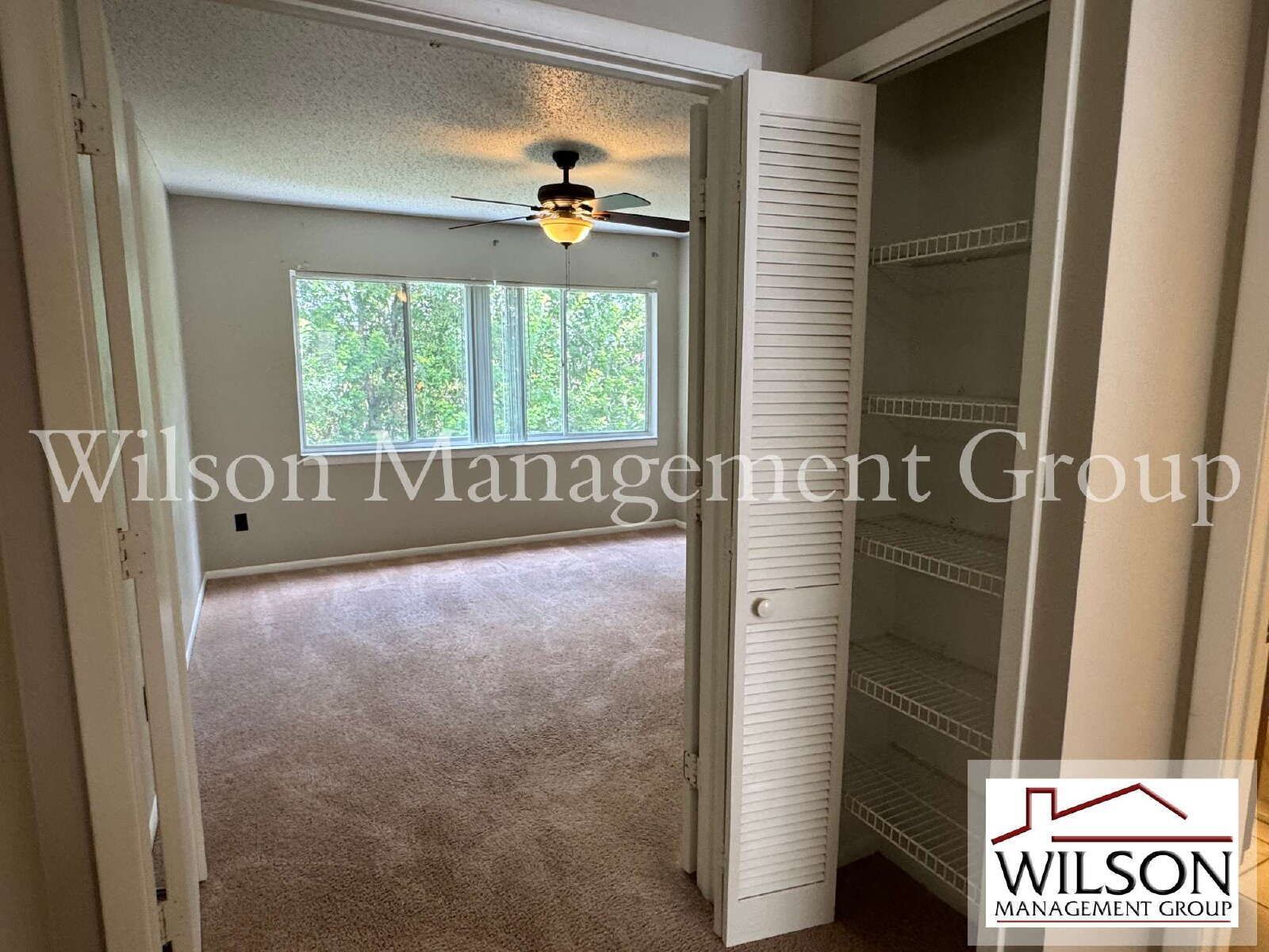 2/2.5 Townhouse In Cypress Creek property image