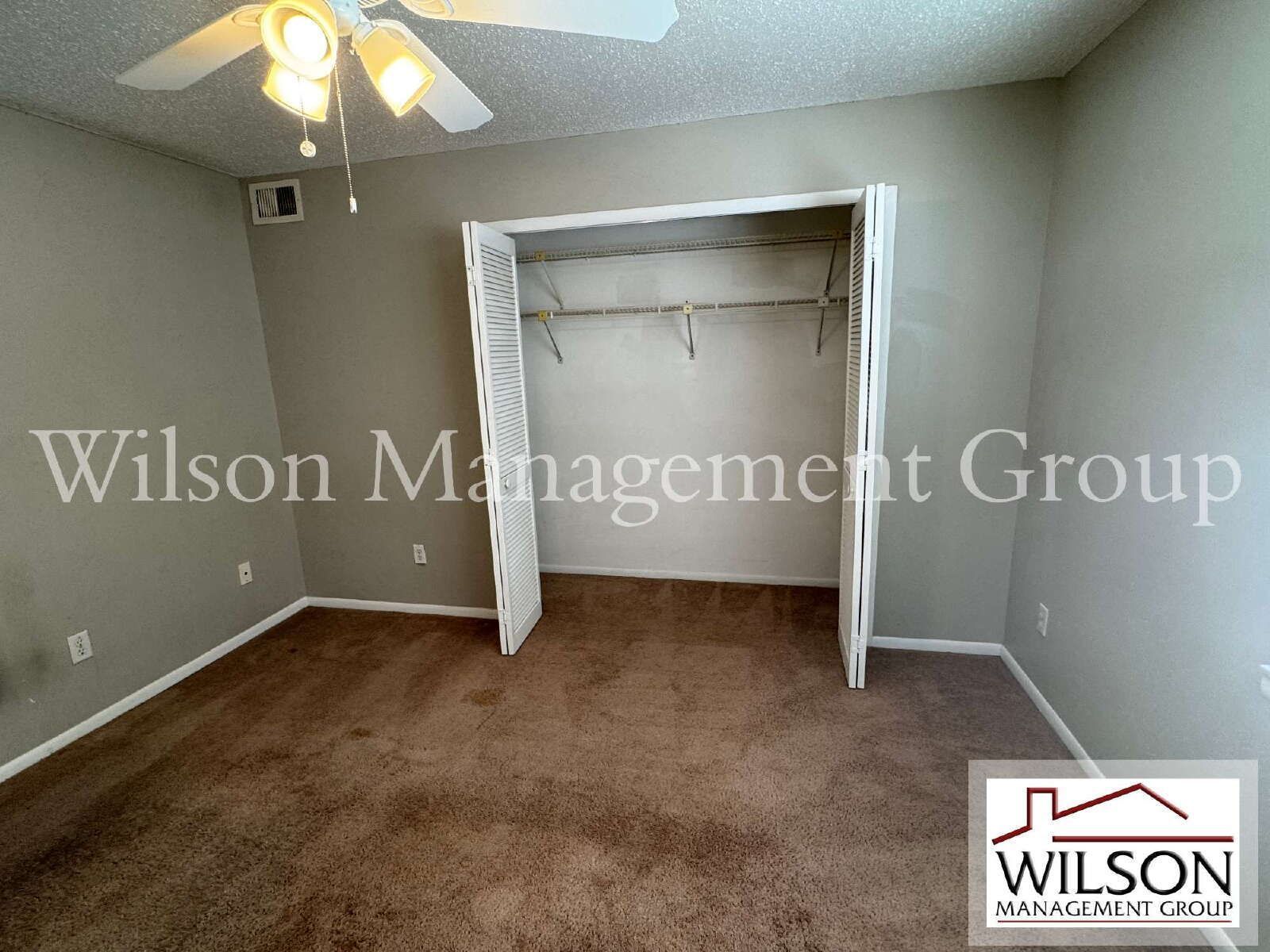 2/2.5 Townhouse In Cypress Creek property image