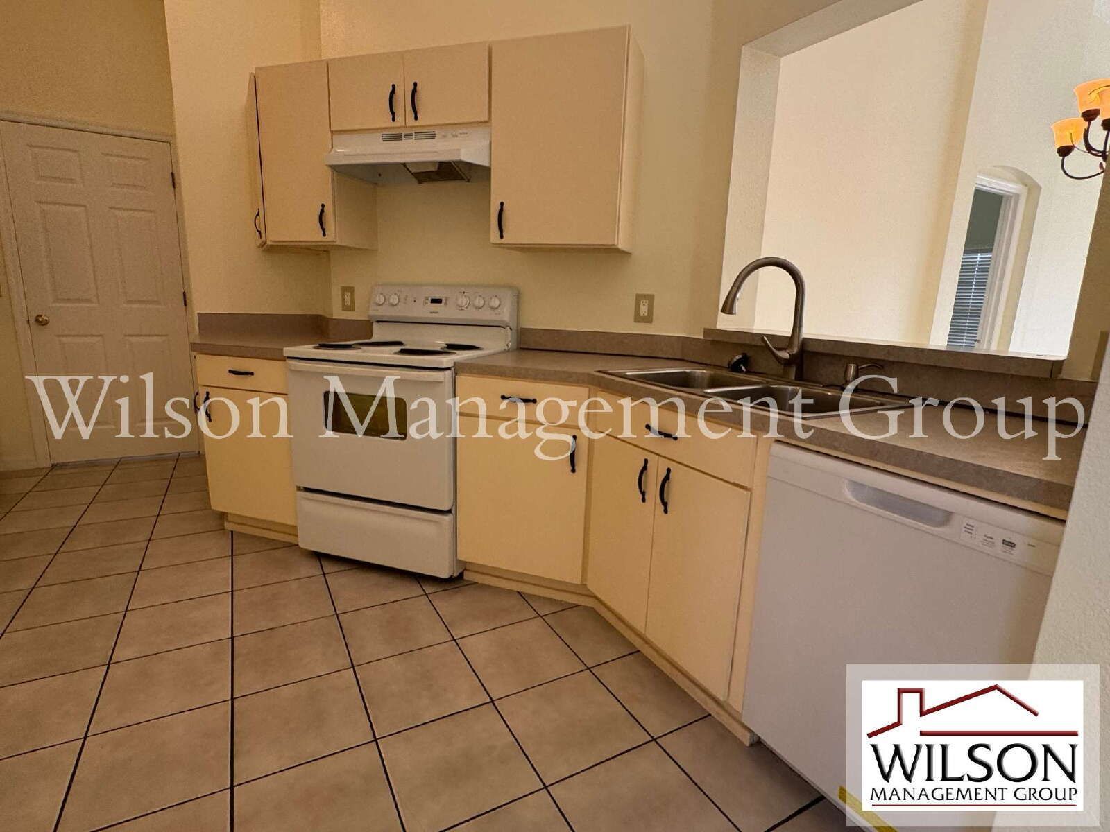 3/2 Home In The Subdivision Of Woodstone property image