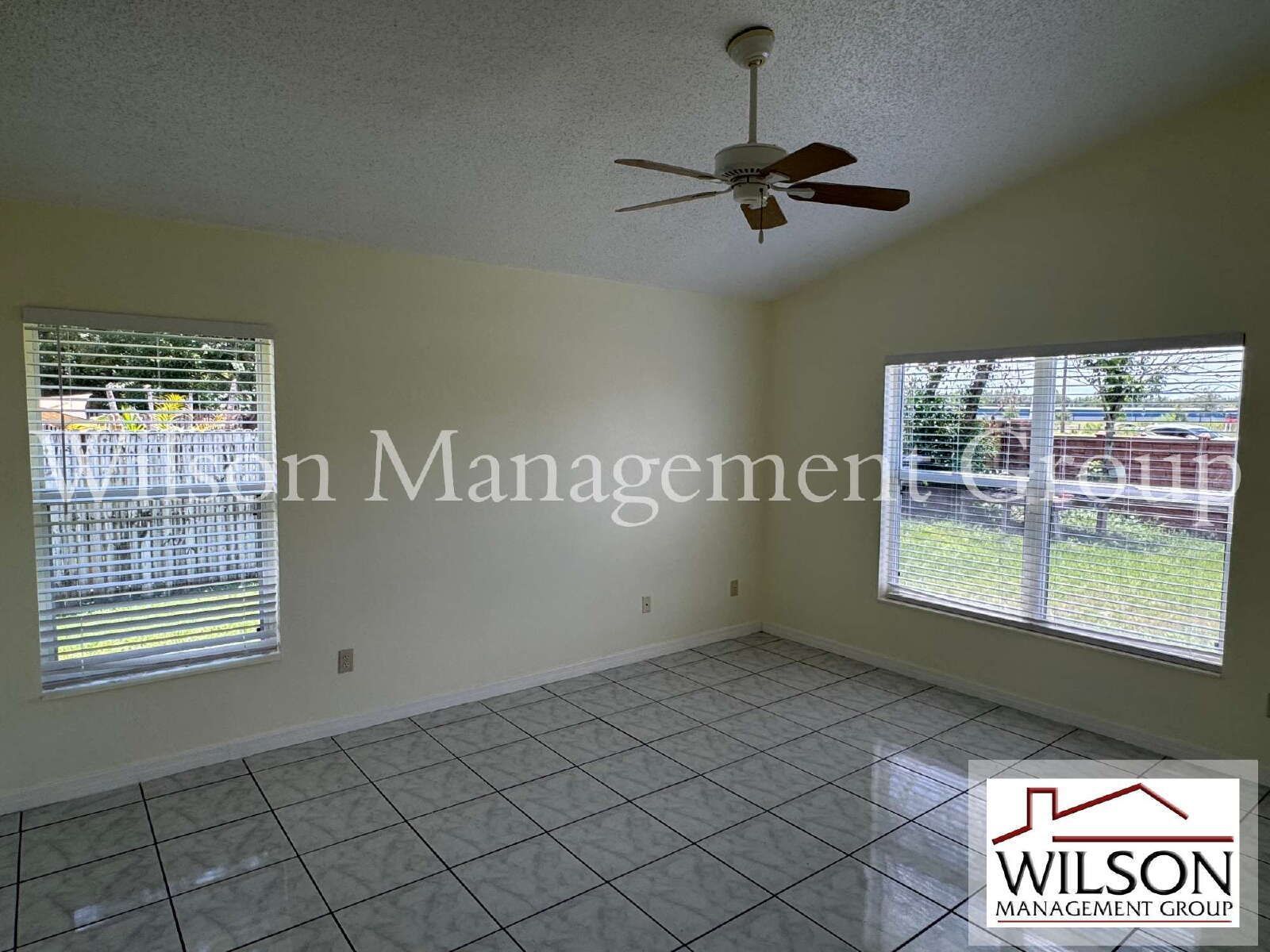 3/2 Home In The Subdivision Of Woodstone property image