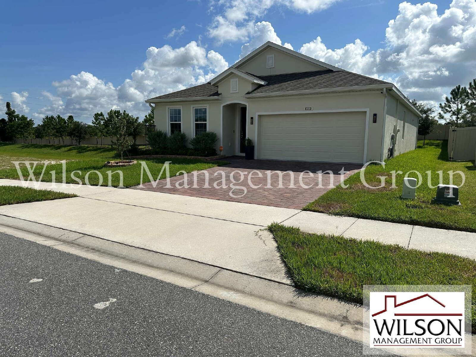 4/2 Spacious Home In the Lake Lincoln Community property image