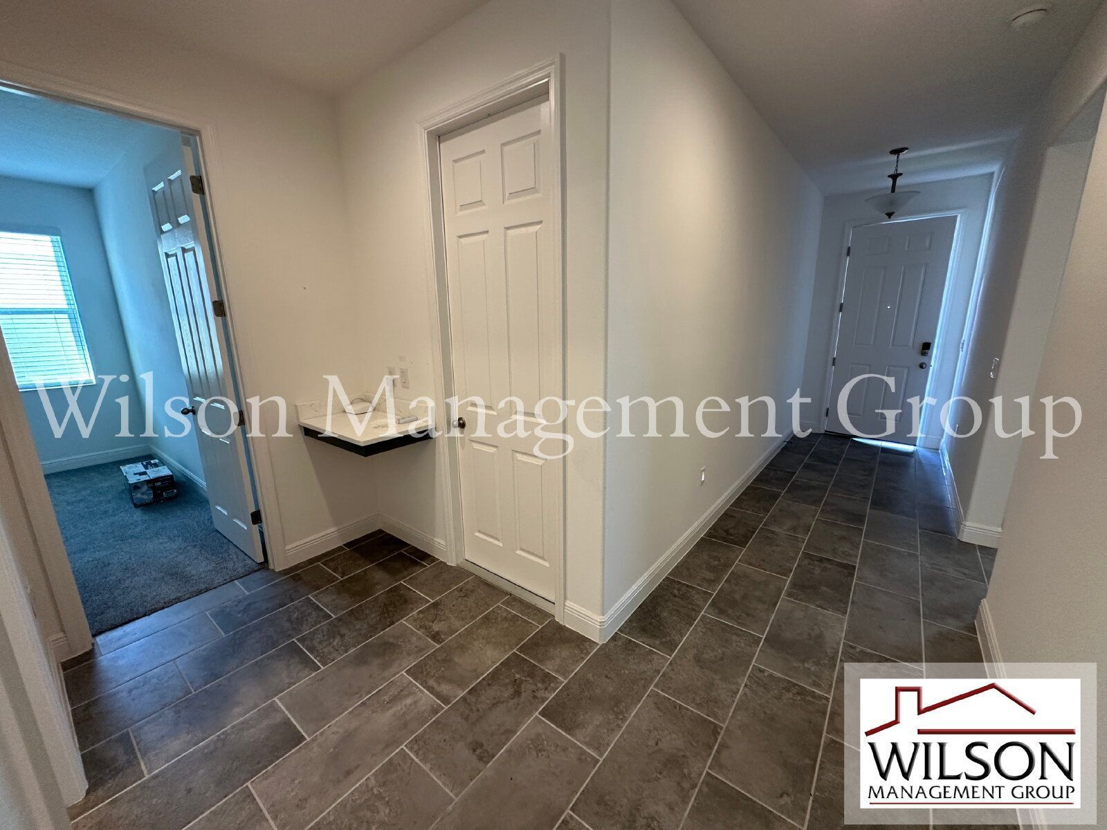 4/2 Spacious Home In the Lake Lincoln Community property image